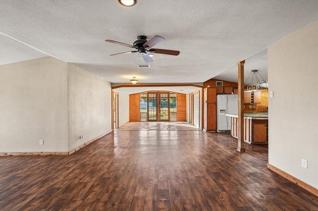 10.57 acres in Navarro County featured view