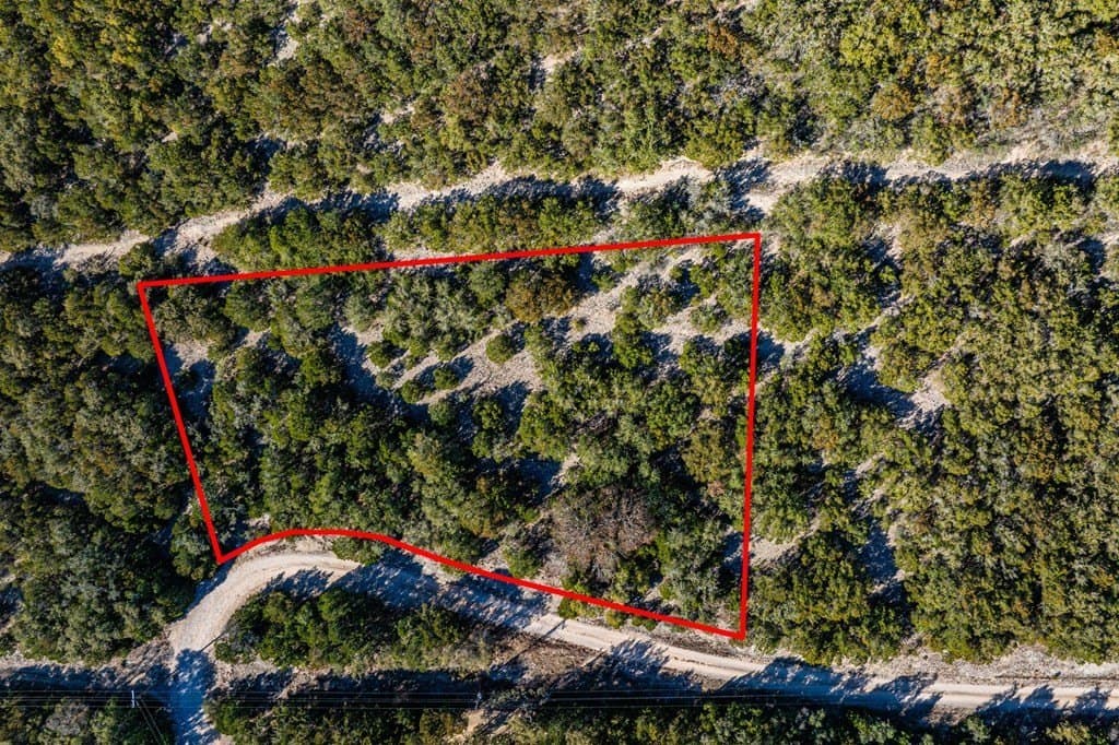 1 acres in Uvalde County - photo 12