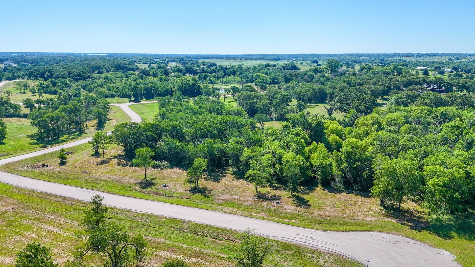 1.01 acres in Navarro County - photo 8