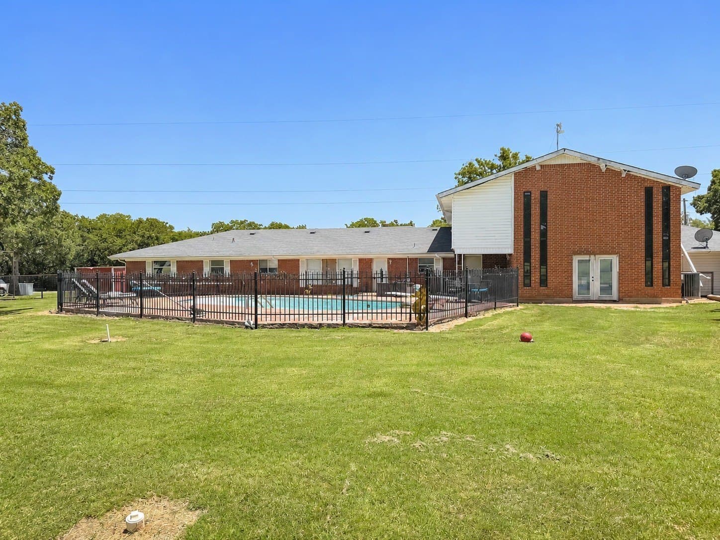 12.81 acres in Montague County - photo 4