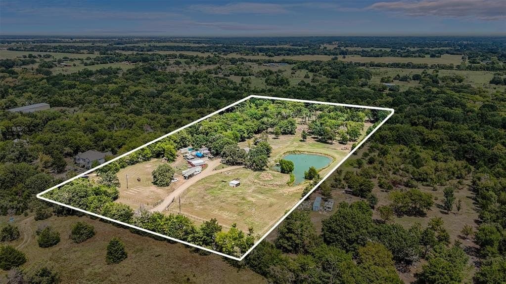 10 acres in Kaufman County gallery image 4