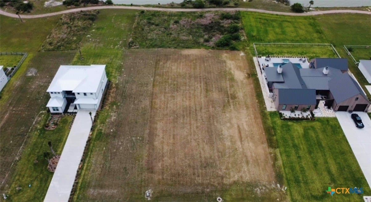 1.24 acres in Calhoun County - photo 8