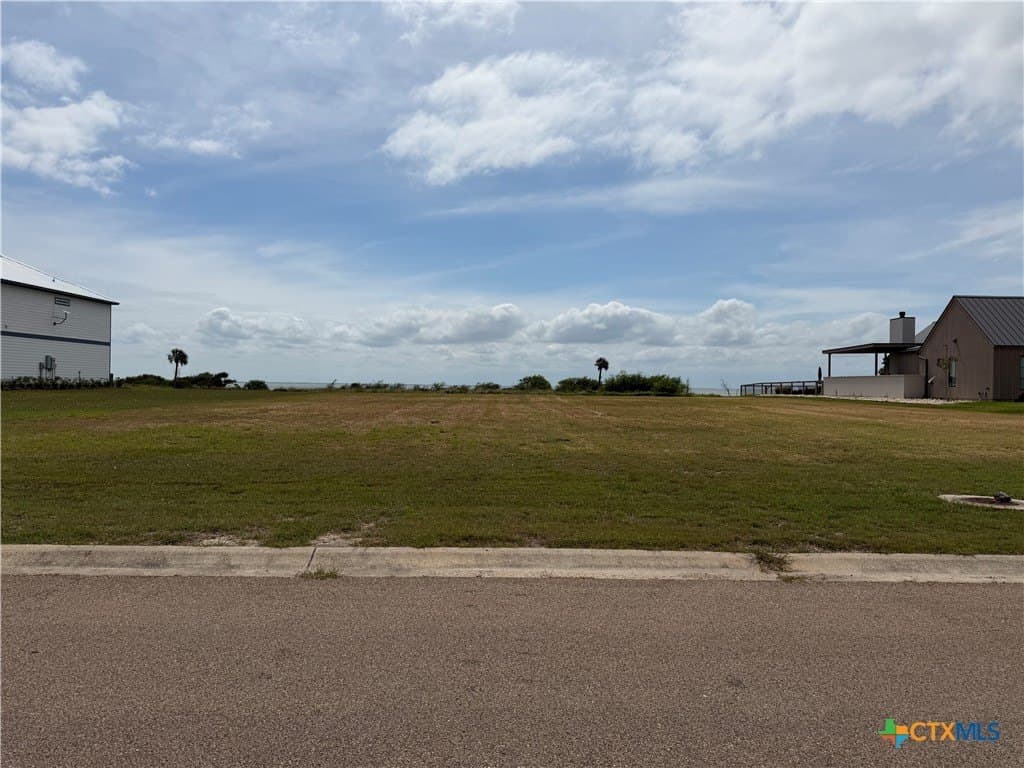1.24 acres in Calhoun County gallery image 2