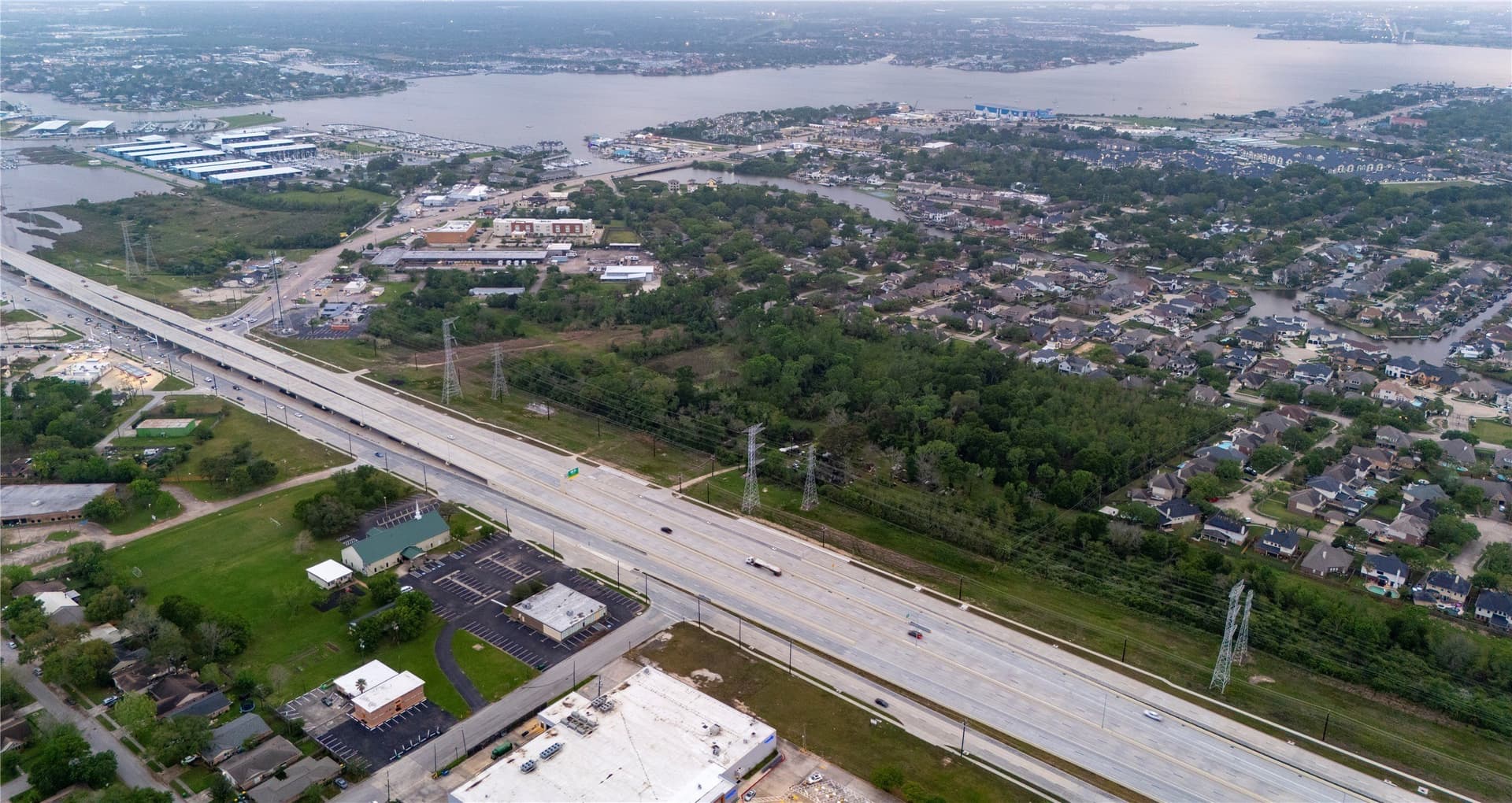5.25 acres in Harris County gallery image 3