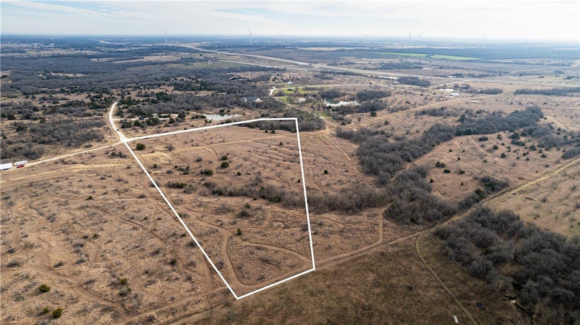 13.5 acres in Hill County - photo 24