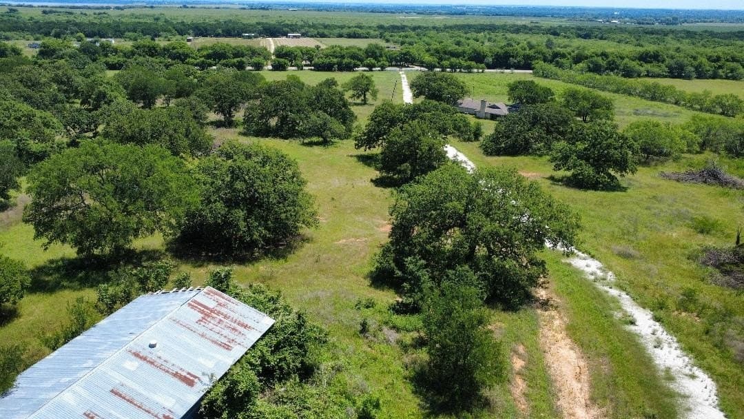 44.46 acres in Hill County - photo 9