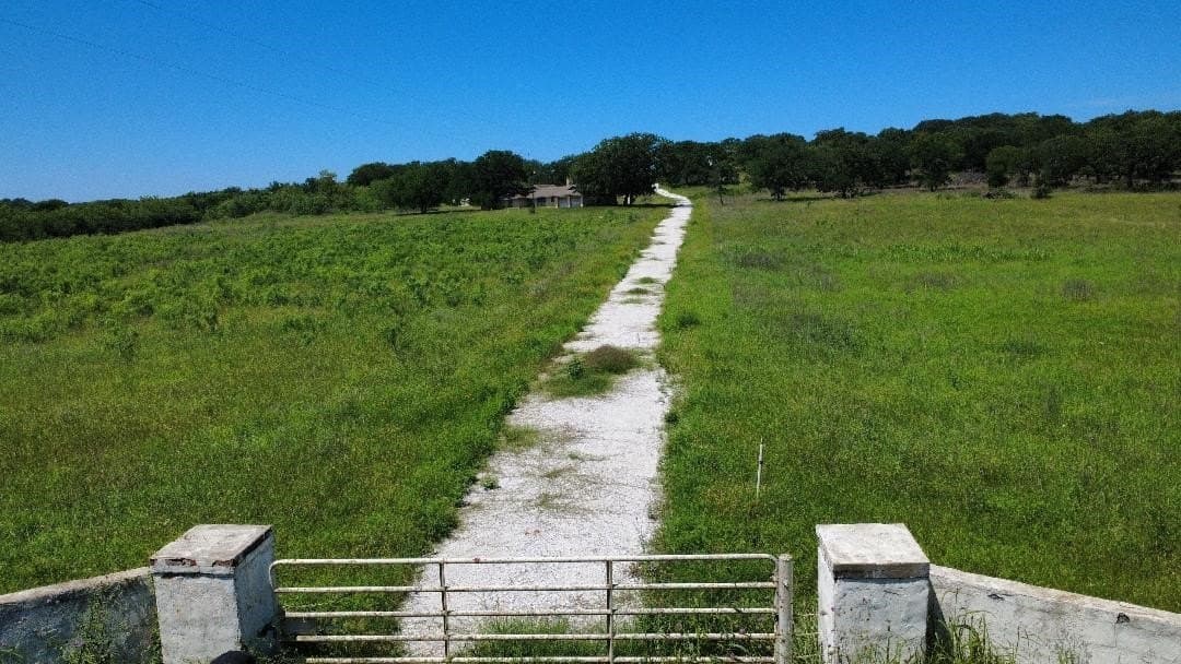 44.46 acres in Hill County - photo 18