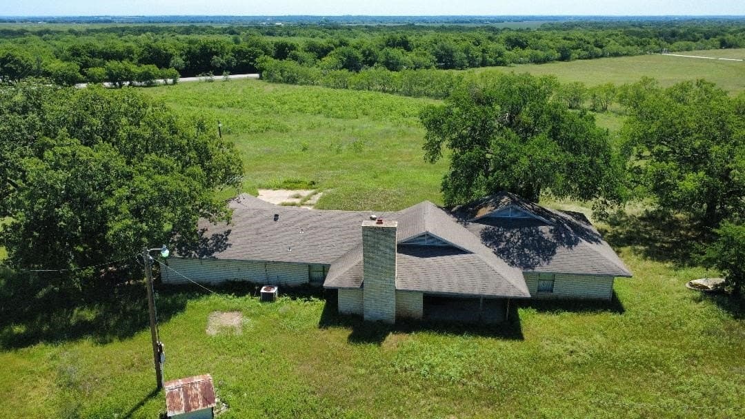 44.46 acres in Hill County - photo 15