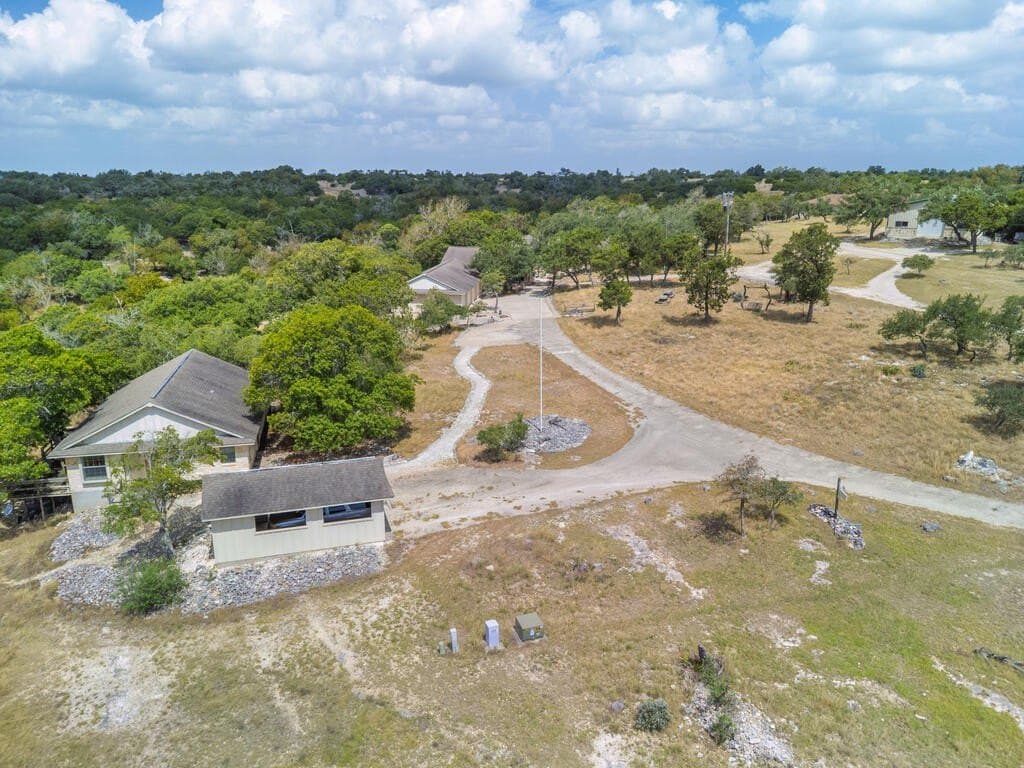 25.55 acres in Kerr County - photo 47