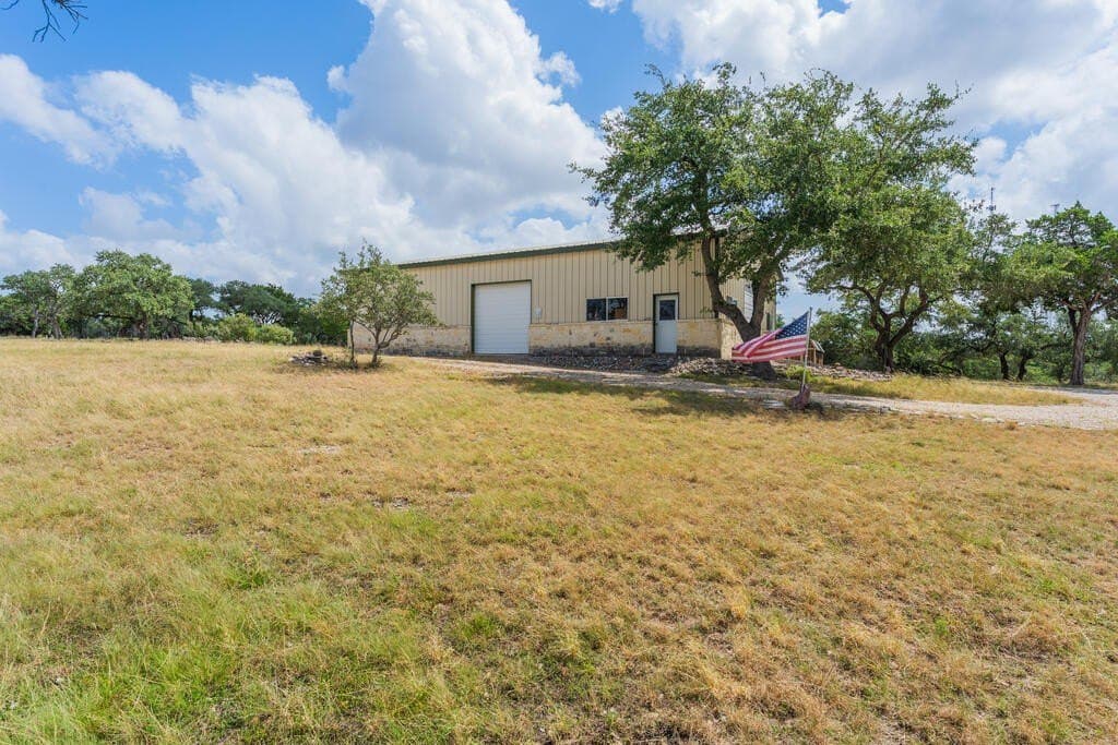 25.55 acres in Kerr County - photo 40