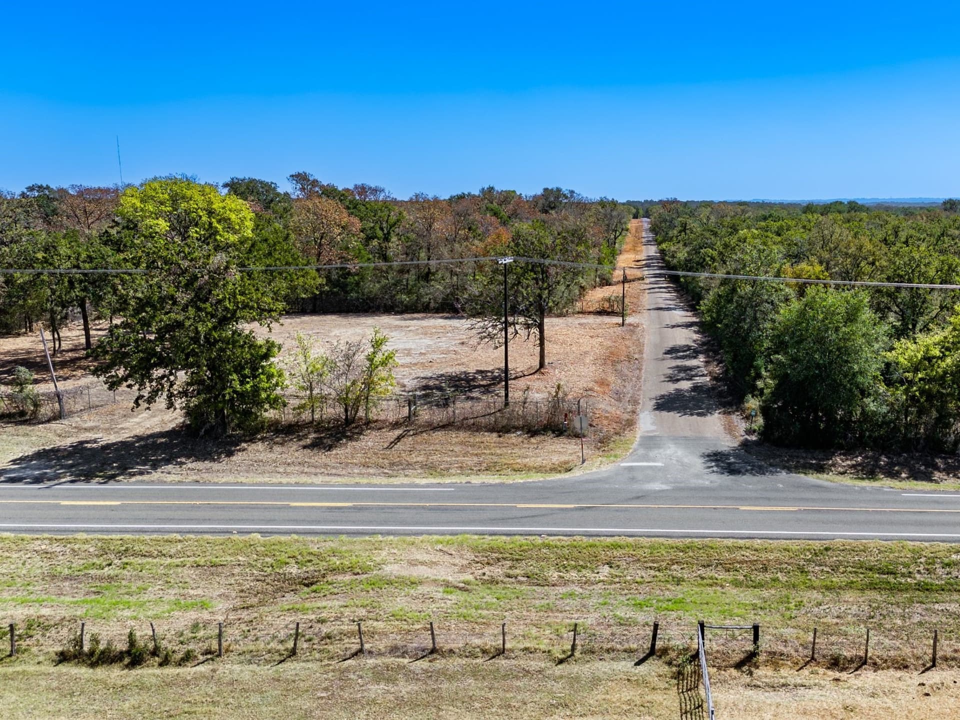 11 acres in Burleson County - photo 2