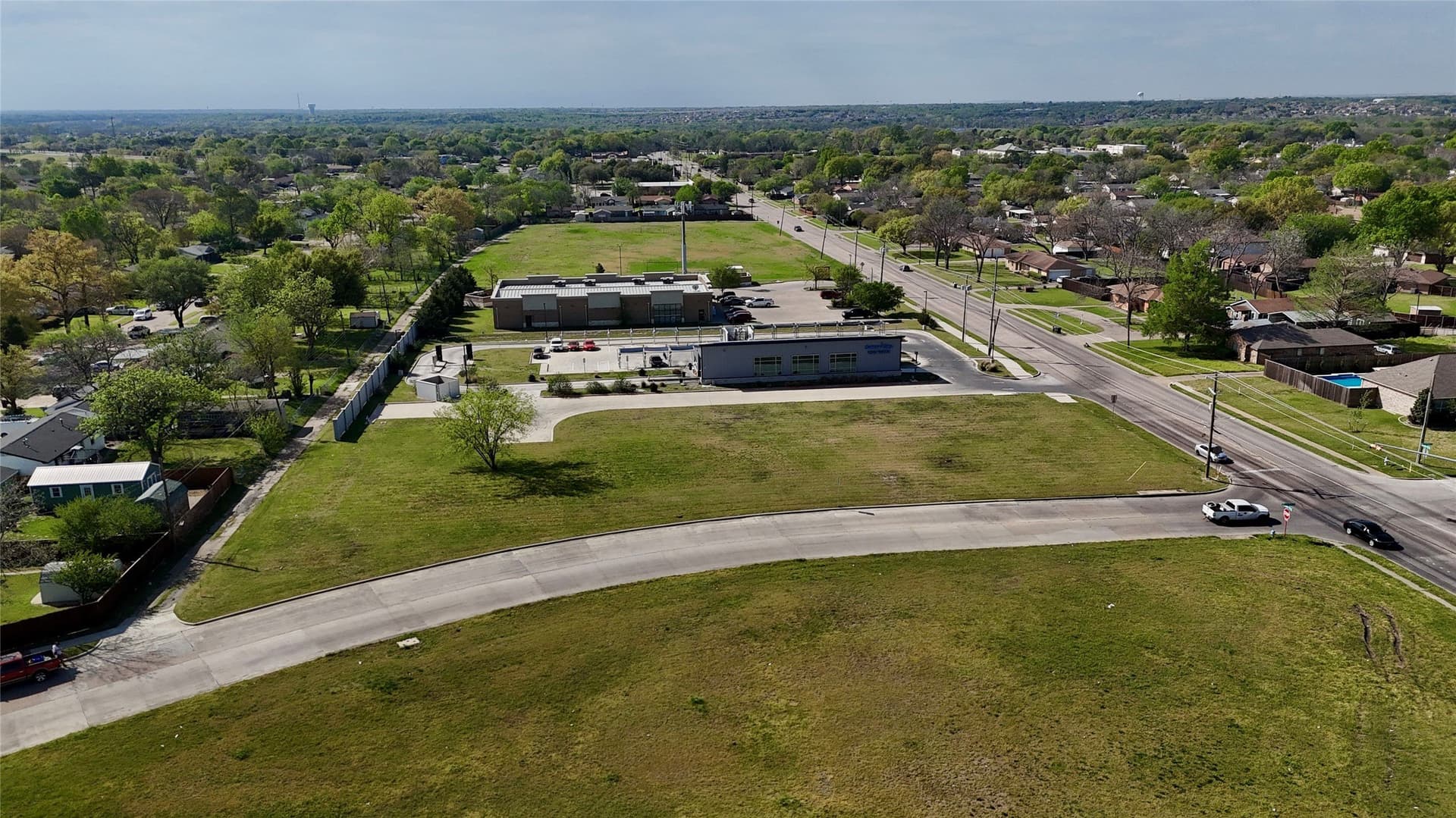 1.01 acres in Dallas County gallery image 4