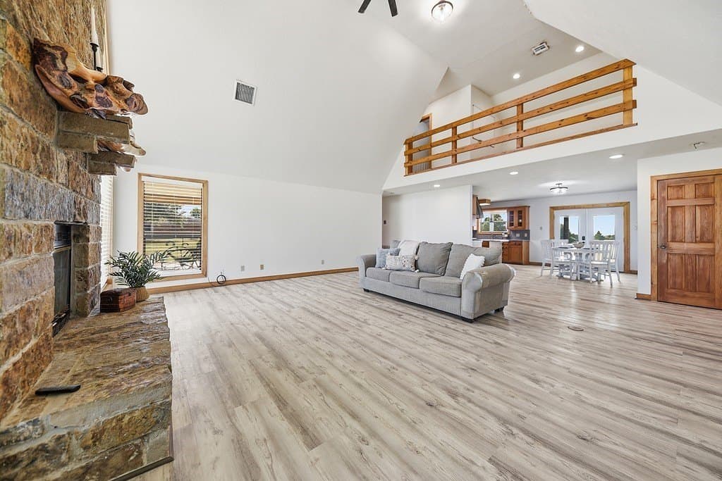 2.14 acres in Washington County gallery image 4