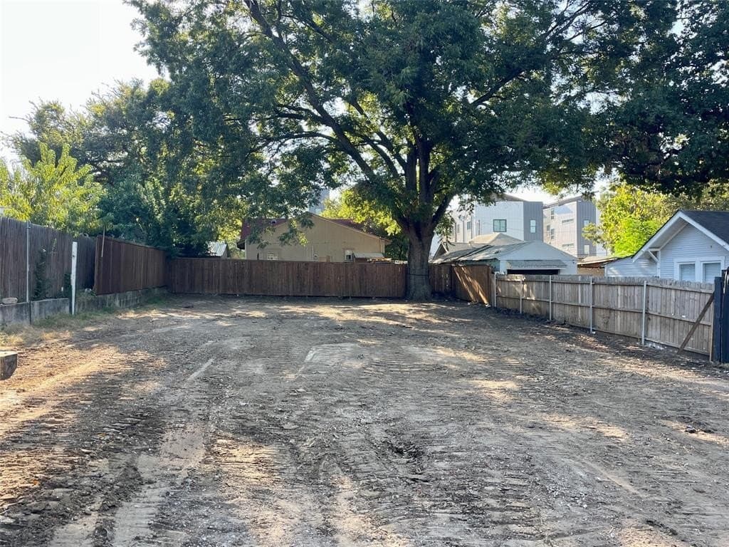 0.11 acres in Dallas County gallery image 2