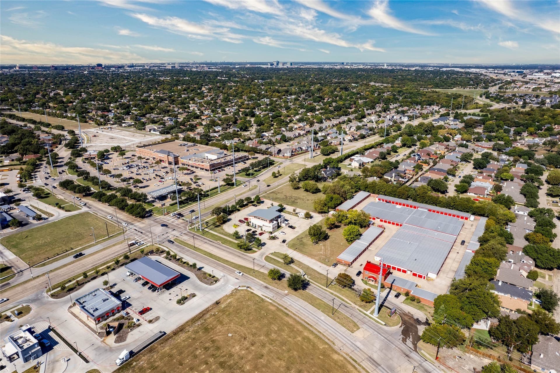 1.34 acres in Dallas County gallery image 4