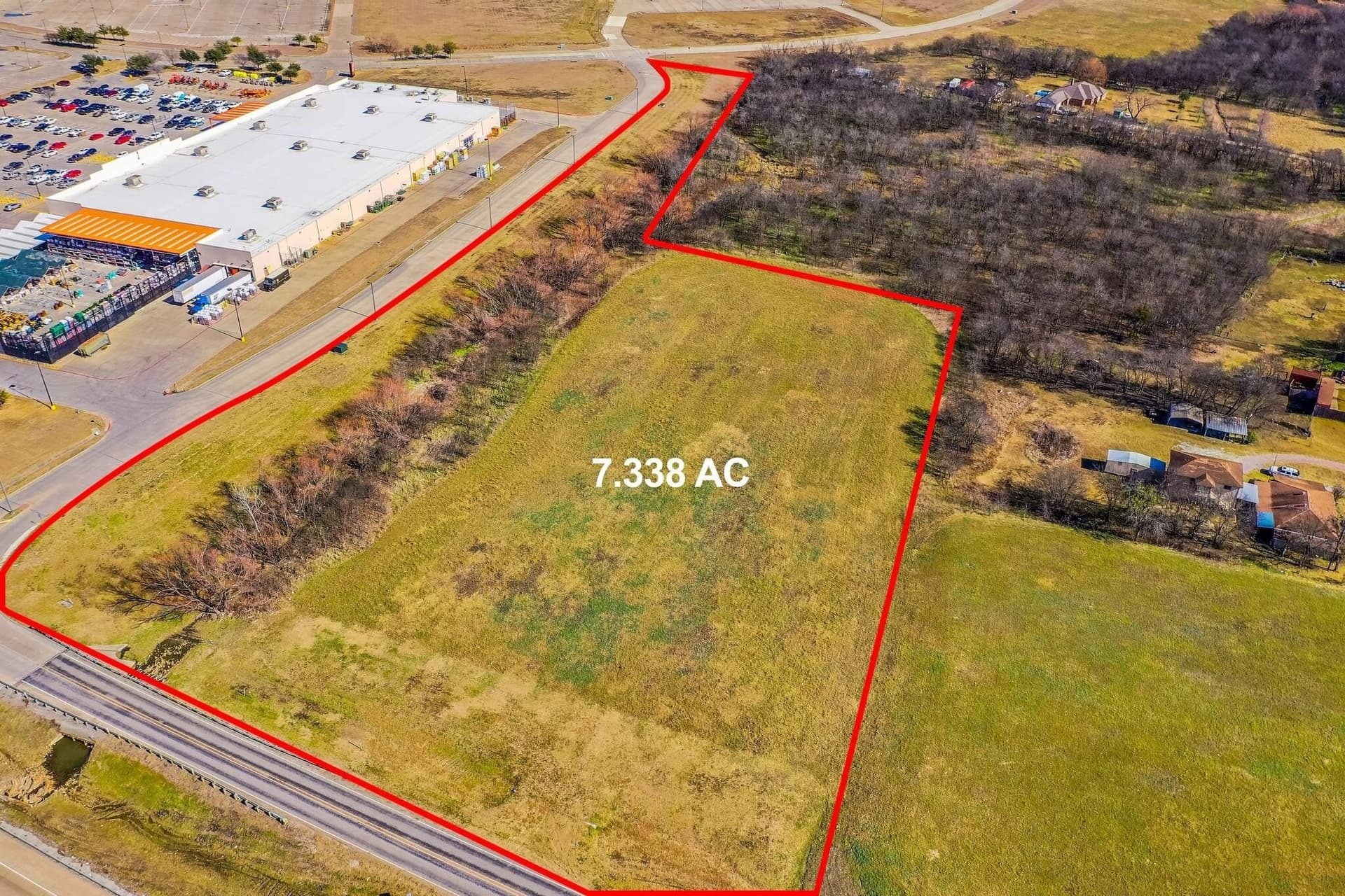 7.34 acres in Navarro County
