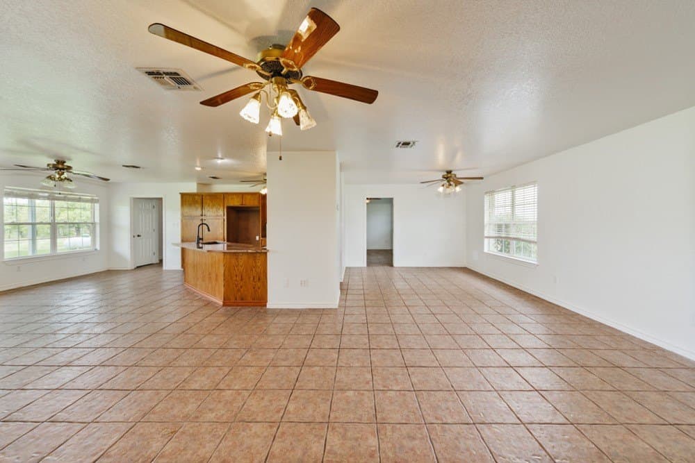 10 acres in Montague County - photo 10
