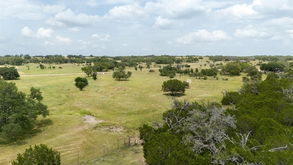 5.25 acres in Burnet County