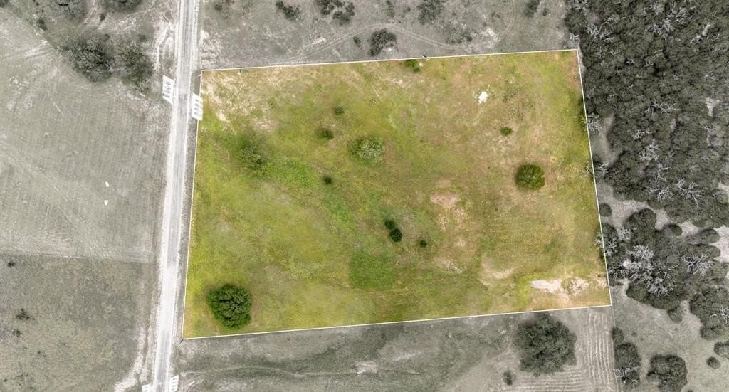5.25 acres in Burnet County gallery image 2