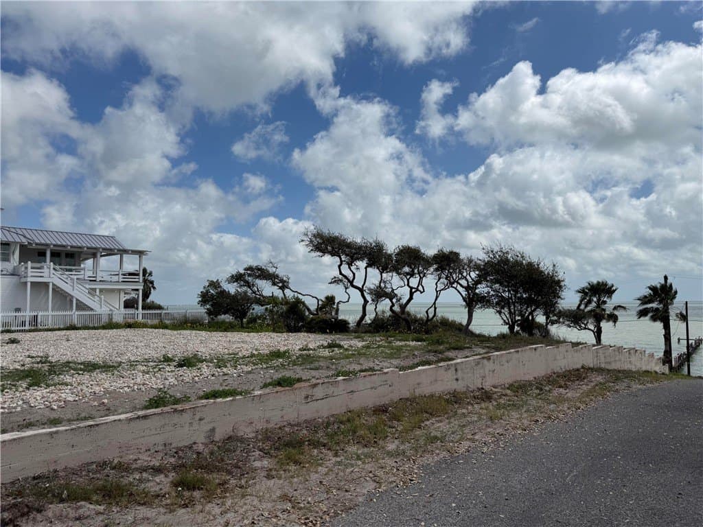 0.62 acres in Aransas County gallery image 4