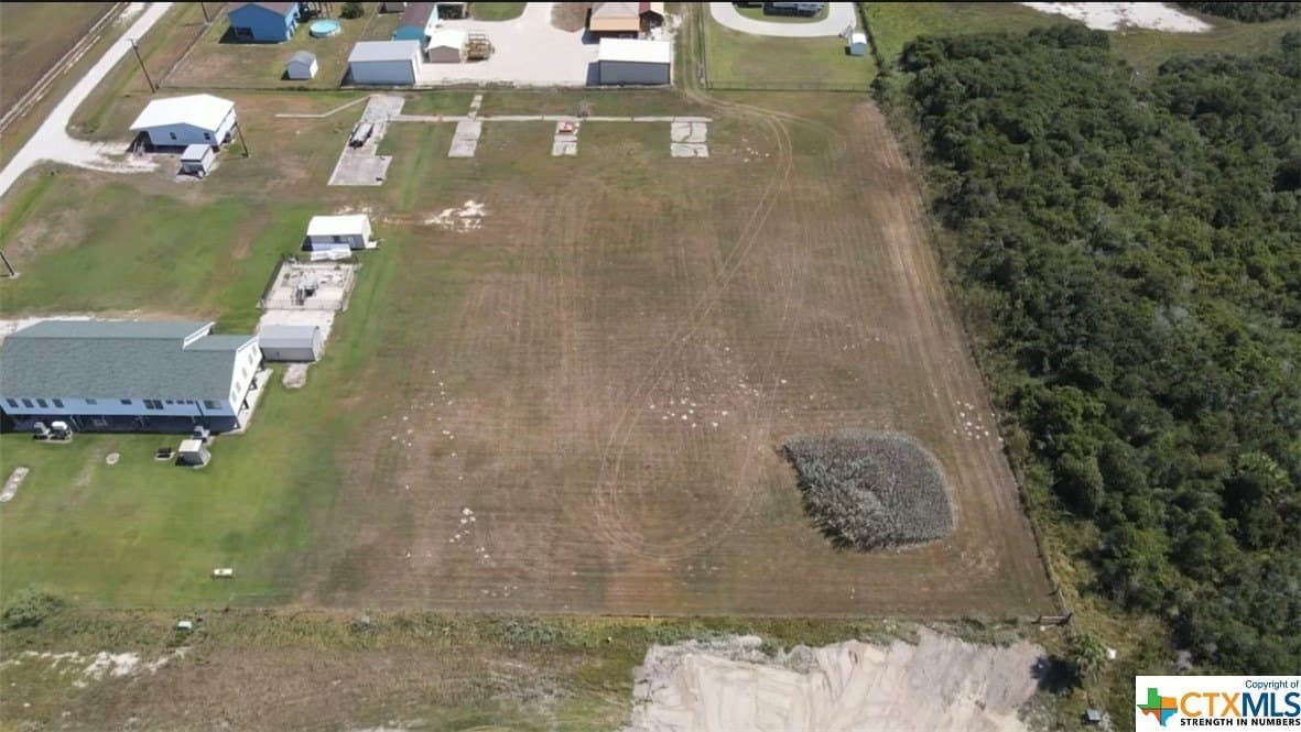 1.5 acres in Calhoun County - photo 39