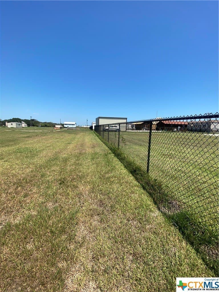 1.5 acres in Calhoun County - photo 22
