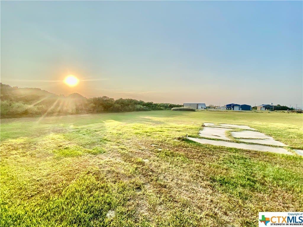 1.5 acres in Calhoun County featured view