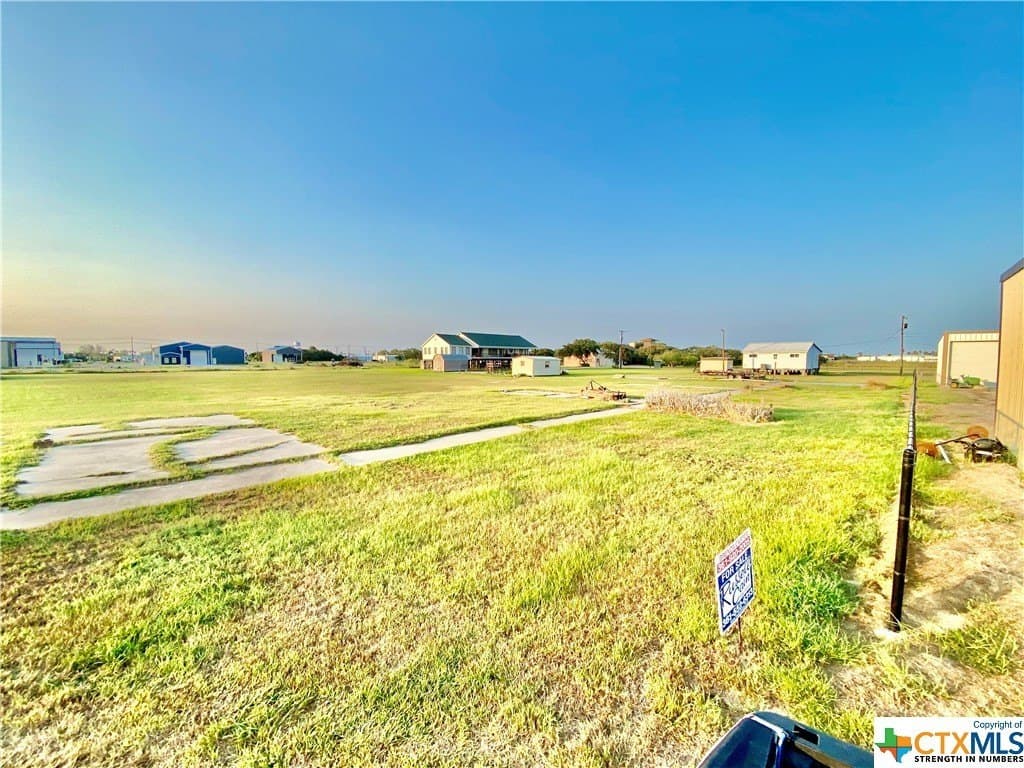 1.5 acres in Calhoun County - photo 31