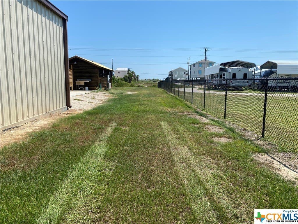 1.5 acres in Calhoun County - photo 25
