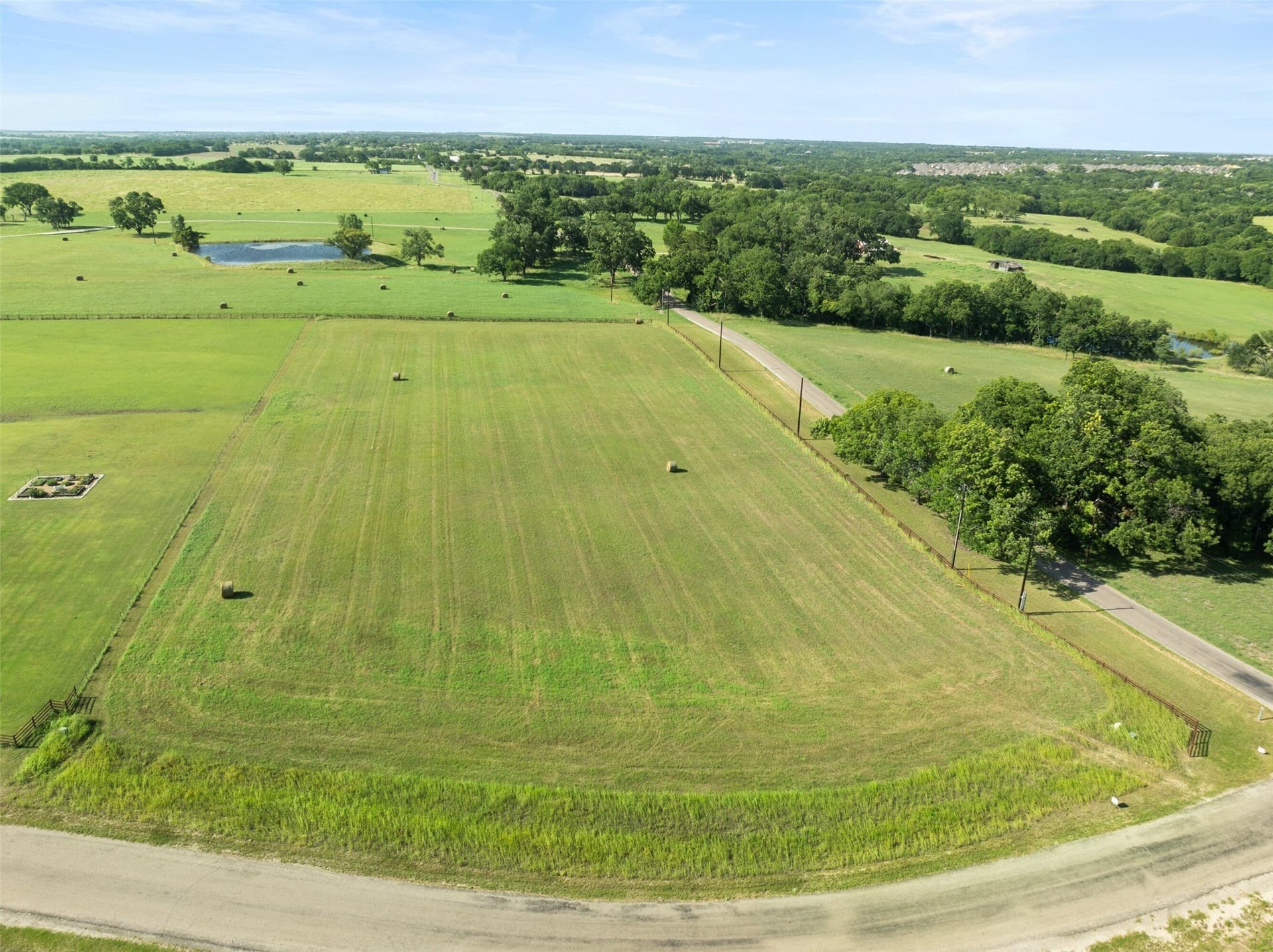 4.83 acres in Grayson County gallery image 4