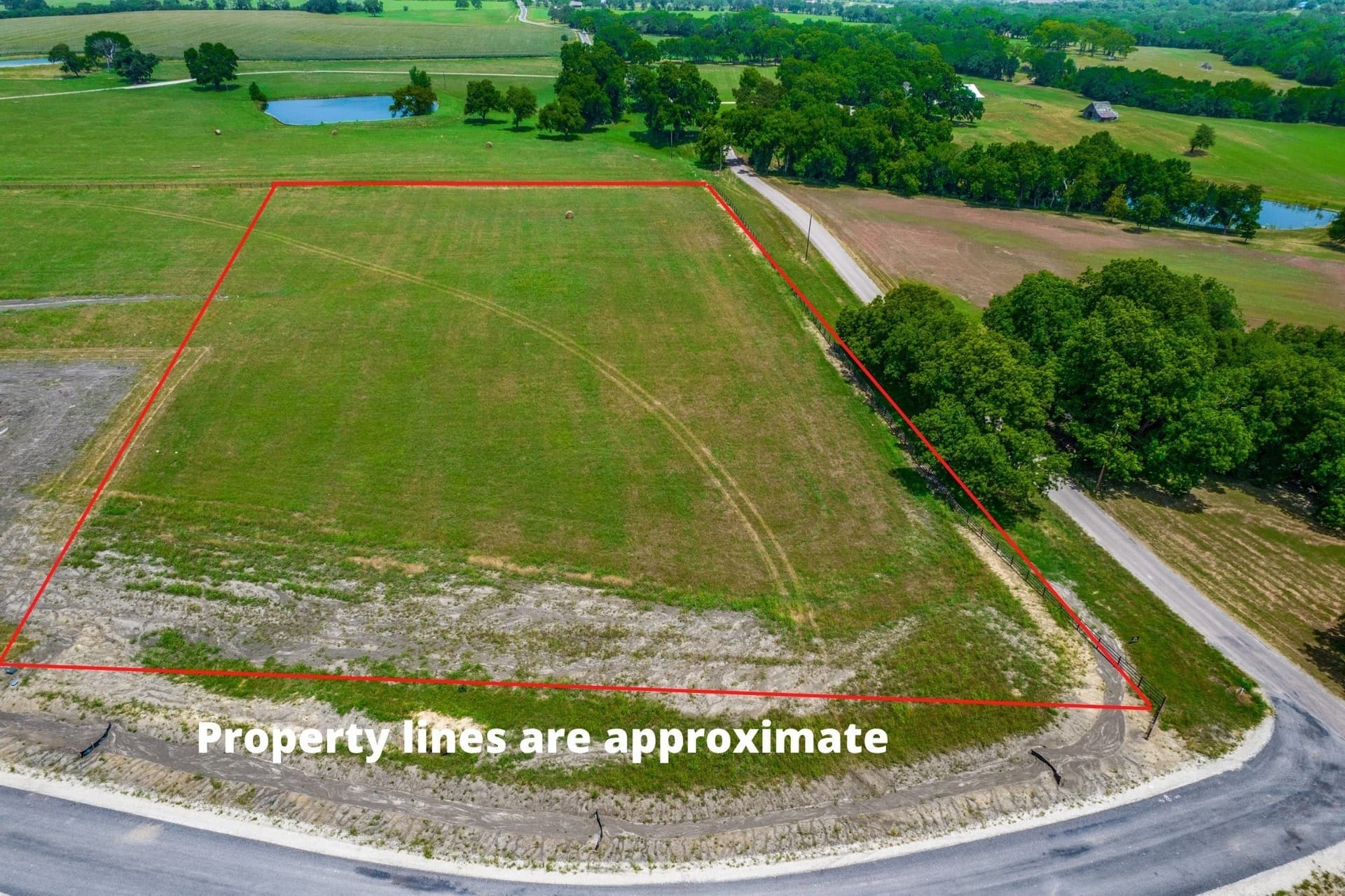 4.83 acres in Grayson County gallery image 3