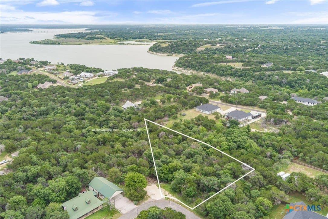 0.92 acres in Bell County
