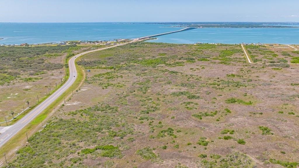 10.51 acres in Aransas County gallery image 3