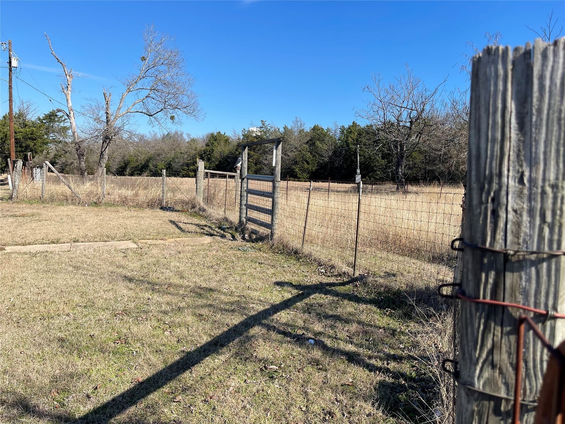 1 acres in Freestone County - photo 12
