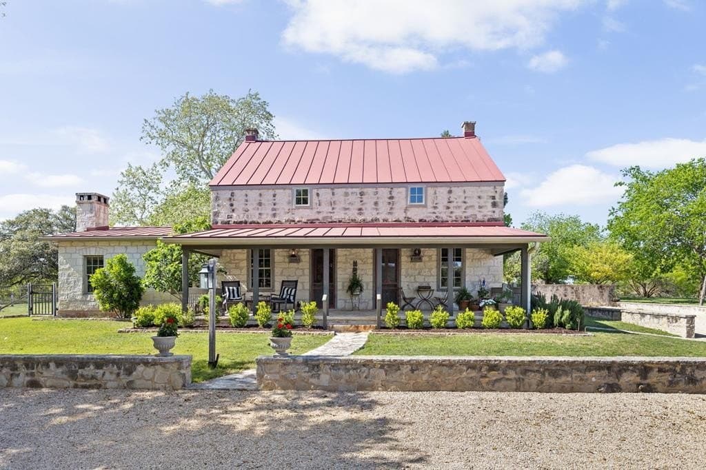 32.35 acres in Gillespie County gallery image 2