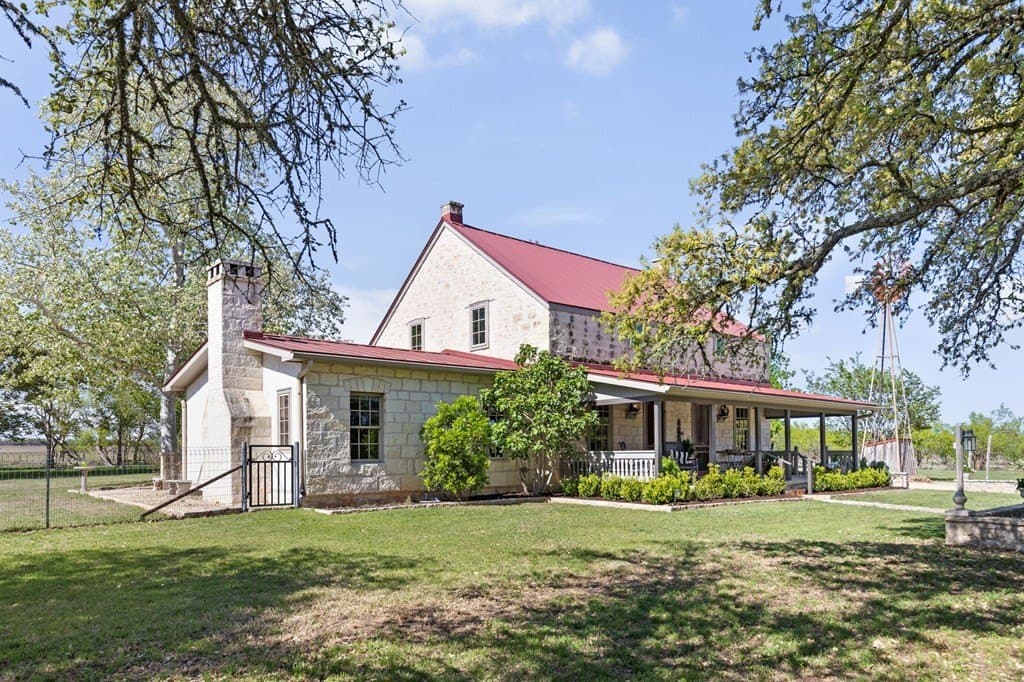 32.35 acres in Gillespie County featured view