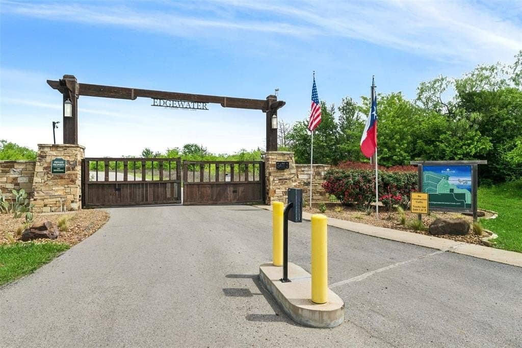 1.02 acres in Kaufman County gallery image 4