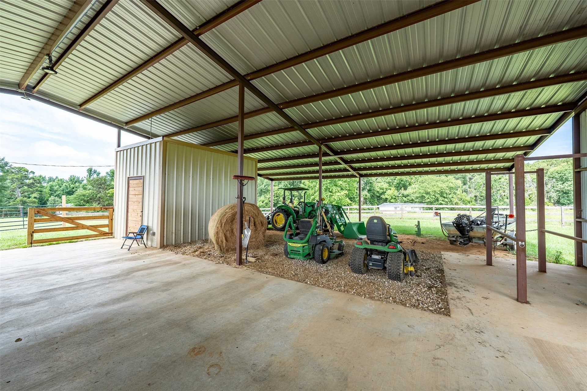 20.65 acres in Smith County - photo 39