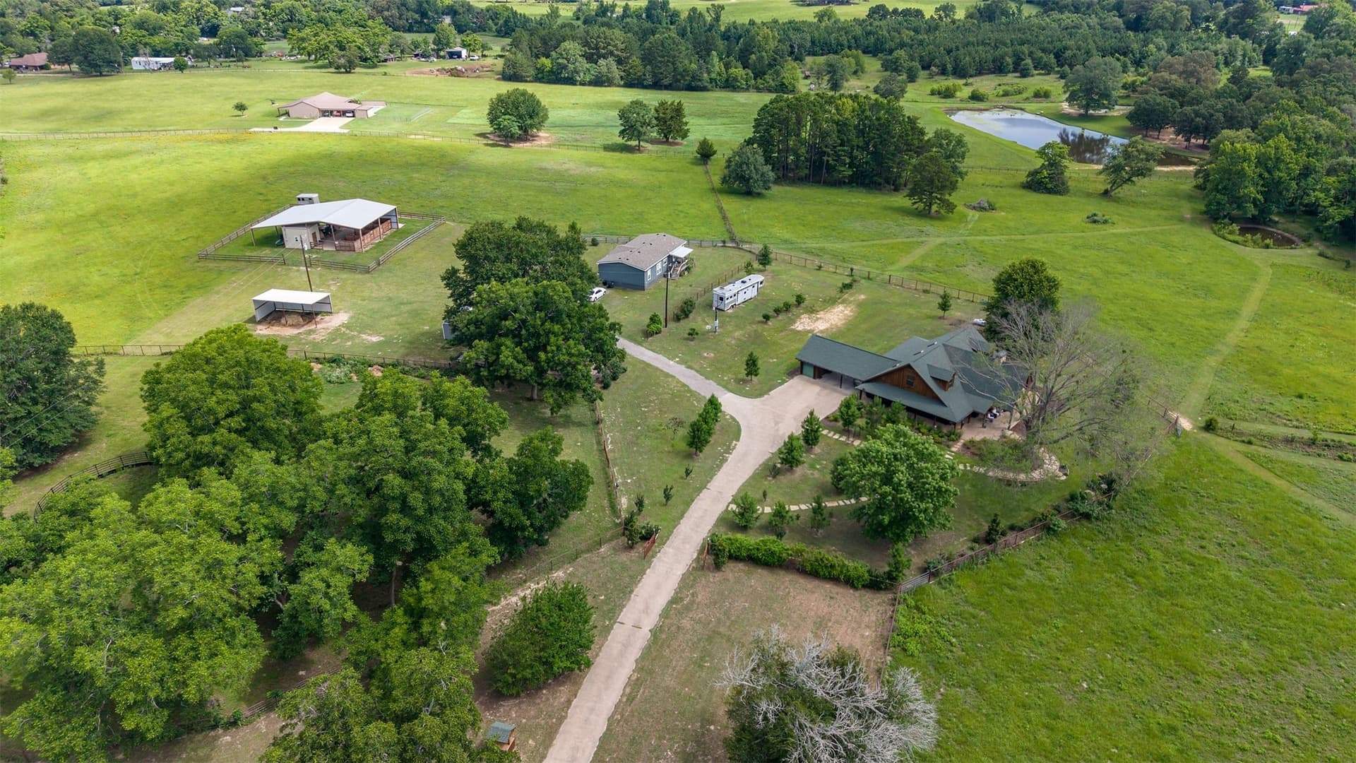 20.65 acres in Smith County - photo 2