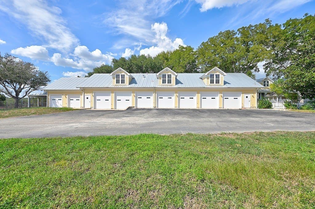 351 acres in Fayette County - photo 18