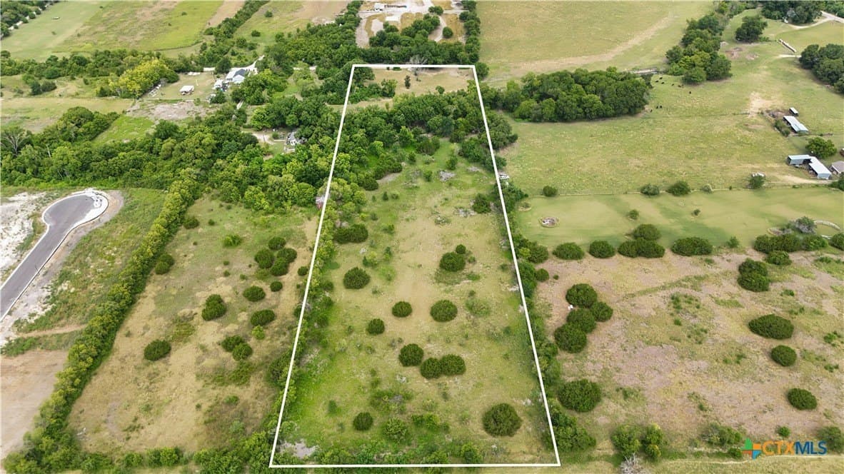6.5 acres in Bell County gallery image 3