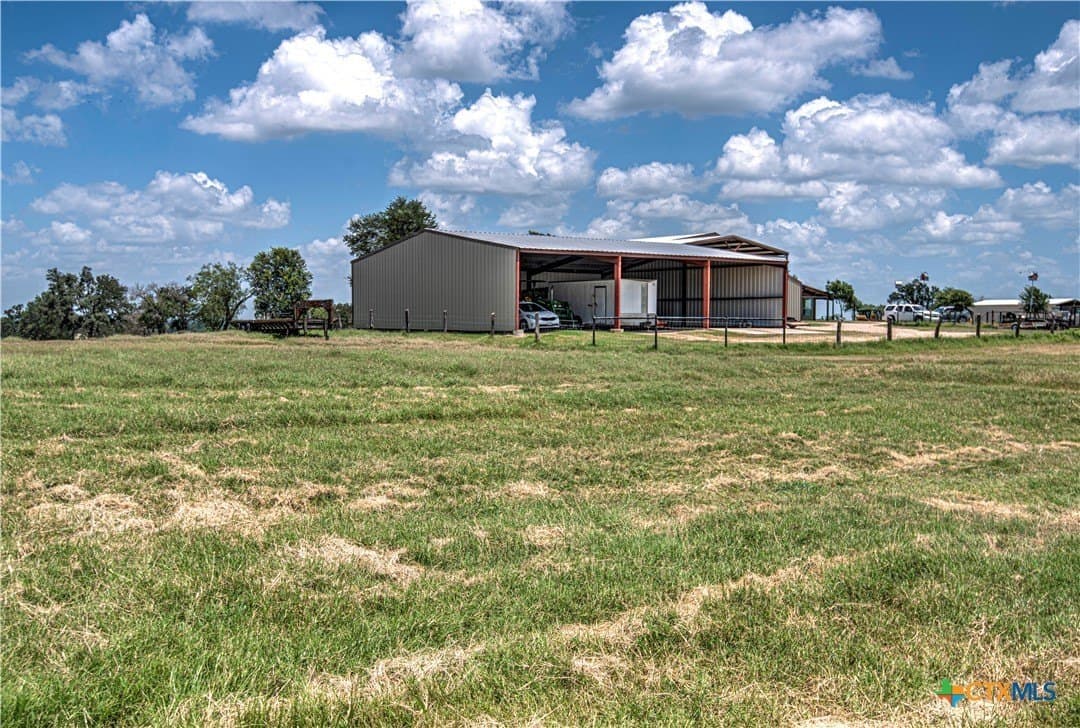 20.64 acres in Milam County - photo 42