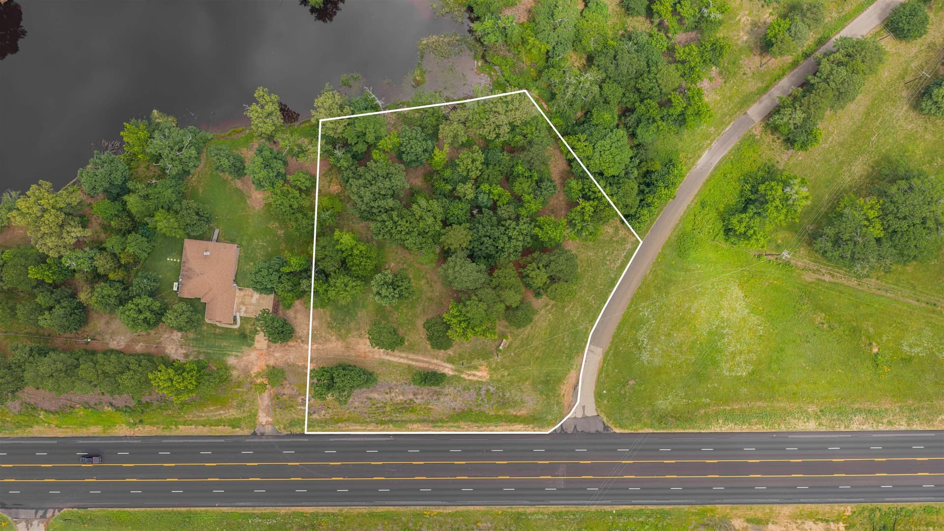 1.47 acres in Upshur County gallery image 2