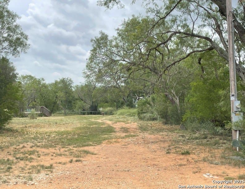 1.16 acres in Bexar County gallery image 4