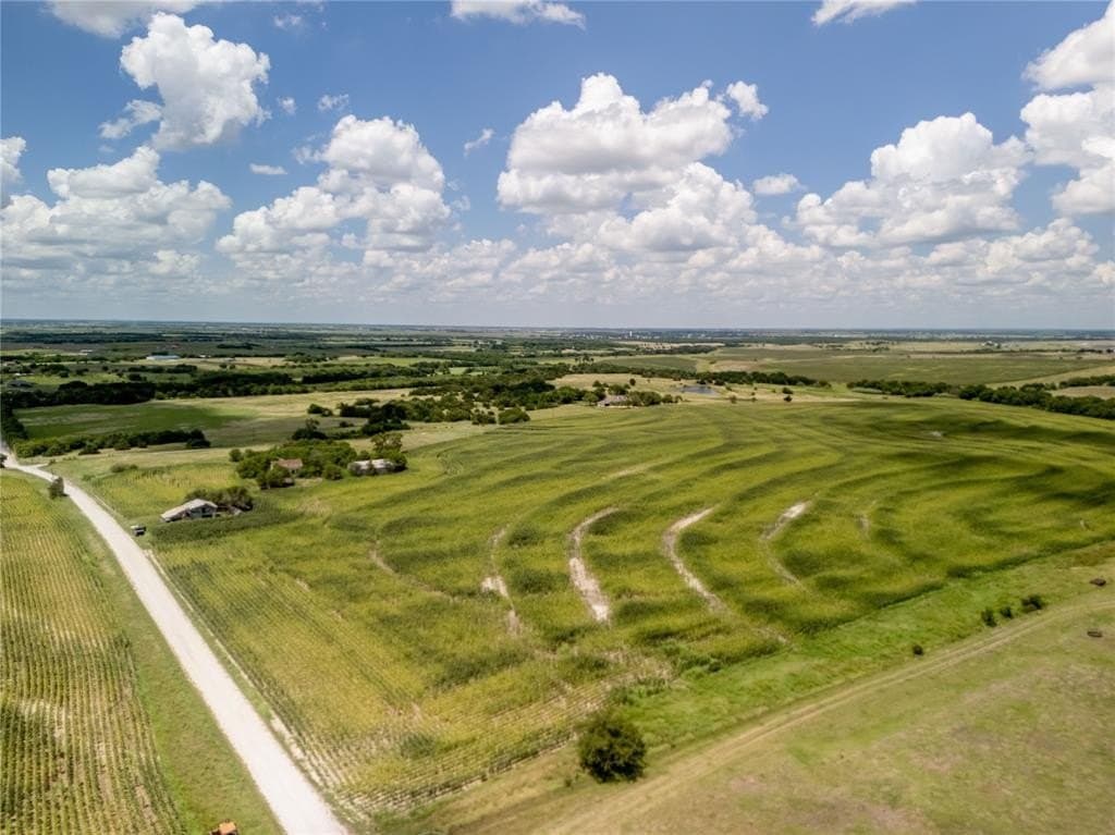 15 acres in Hill County featured view