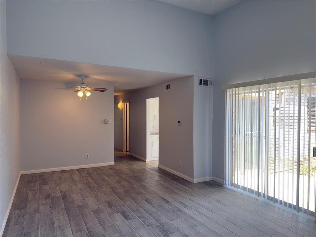 10.2 acres in Dallas County