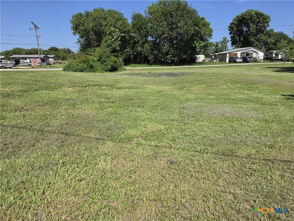 0.48 acres in Calhoun County - photo 6