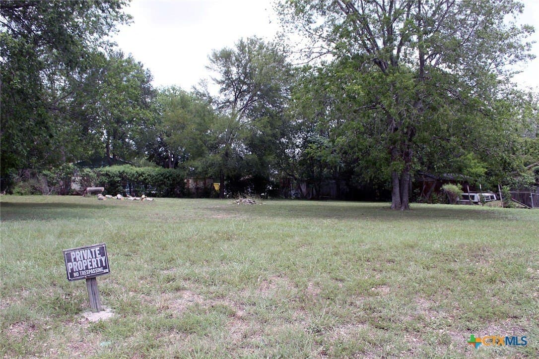 0.33 acres in Caldwell County gallery image 4