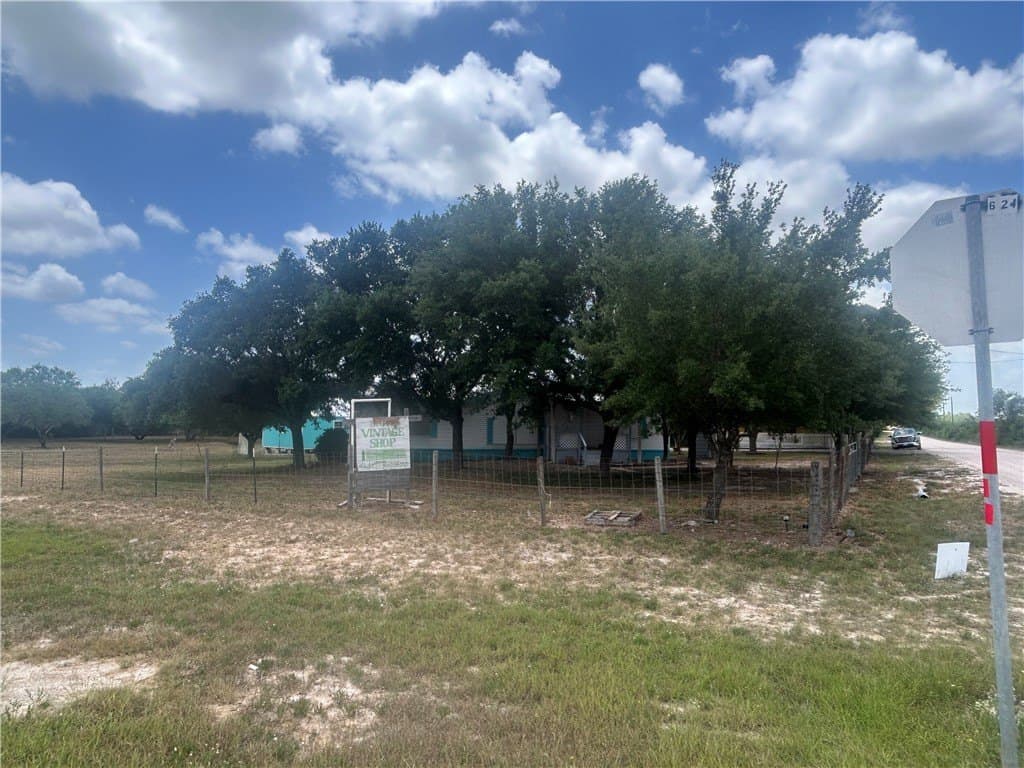 65,340 acres in Jim Wells County - photo 4