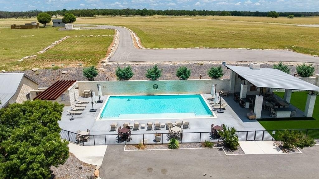 9.31 acres in Gillespie County gallery image 2